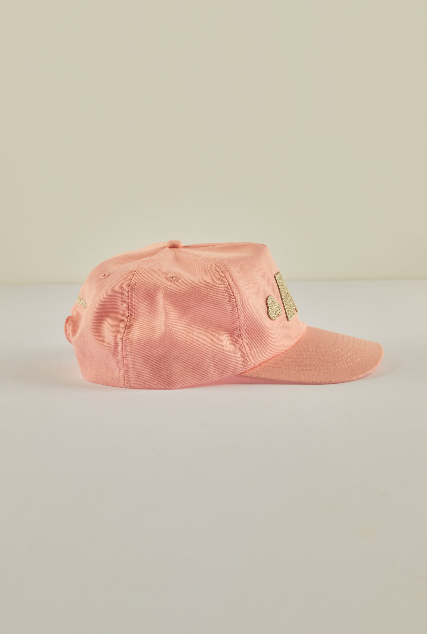 Trefoil Cap